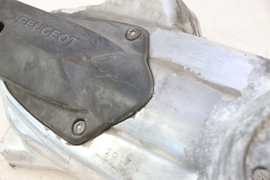 photo de CUBIERTA DEL VARIADOR PEUGEOT CITYSTAR 125 (2011 - 2017) - Recambio usado revisado