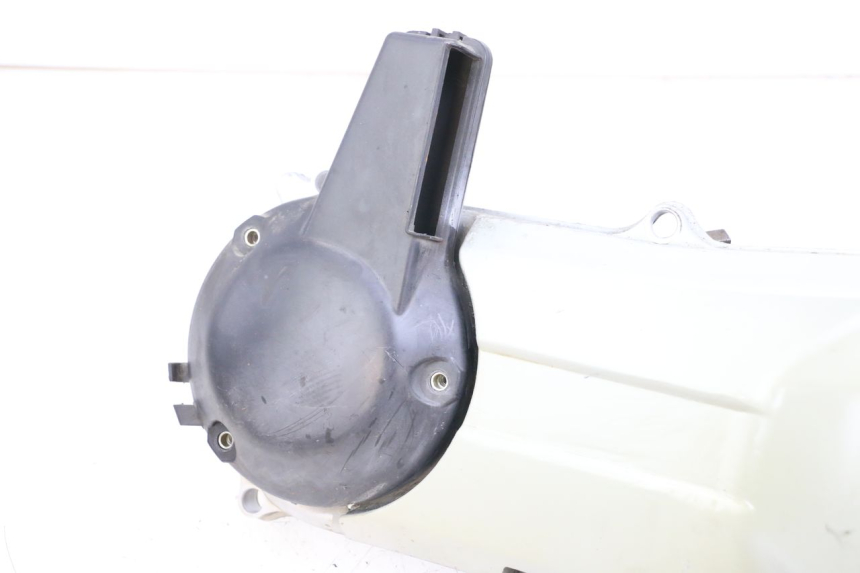 photo de TAPA VARIADOR HONDA FES PANTHEON 2T 125 (1998 - 2002) - Detalles de los puntos de fijación