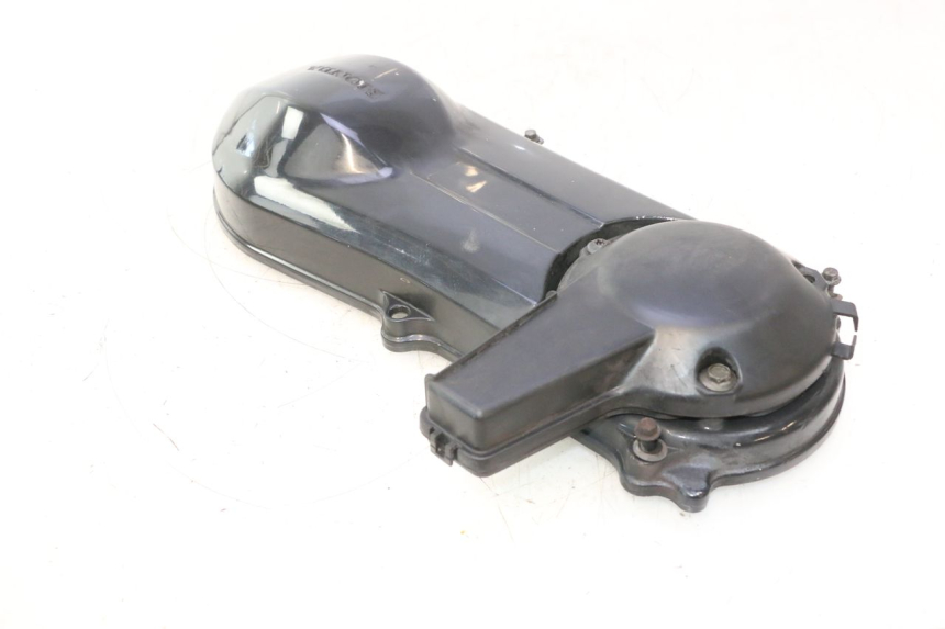 photo de TAPA VARIADOR HONDA FES PANTHEON 2T 125 (1998 - 2002) - Detalles de los puntos de fijación