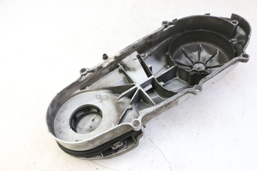 photo de CUBIERTA DEL VARIADOR HONDA FES S-WING SWING ABS 125 (2007 - 2015) - Zoom estado de uso