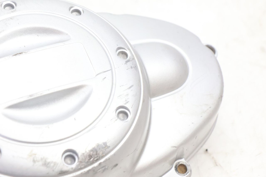 photo de CUBIERTA DEL VARIADOR PIAGGIO FLY 2T 50 (2004 - 2017) - Detalles de los puntos de fijación