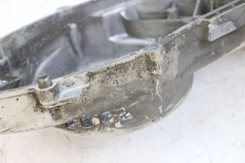 photo de CUBIERTA DEL VARIADOR PIAGGIO FLY 4T 50 (2013 - 2017) - Otra perspectiva