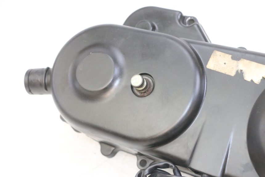 photo de CÁRTER DEL VARIADOR VENESI FLY RETRO 4T 50 (2020 - 2025) - Zoom sobre los componentes