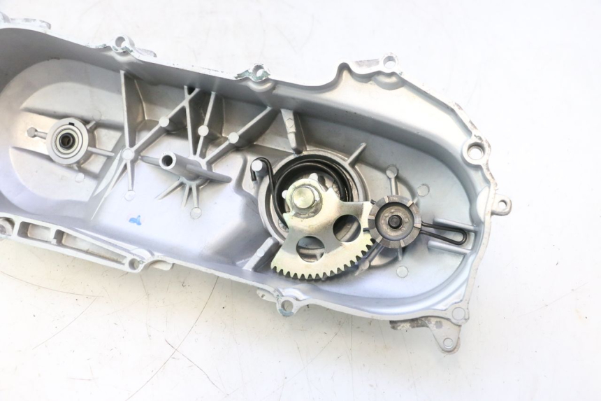 photo de TAPA VARIADOR KEEWAY HURRICANE 50 (2006 - 2019) - Primer plano técnico