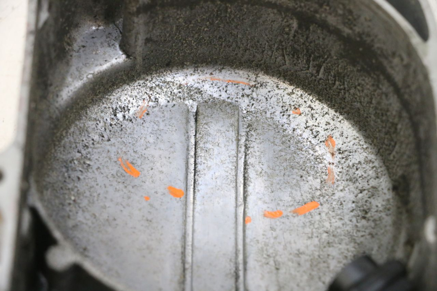 photo de CUBIERTA DEL VARIADOR PEUGEOT KISBEE 4T 50 (2010 - 2017) - Vista general del producto