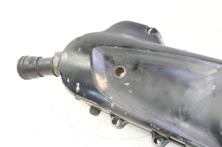 photo de CUBIERTA DEL VARIADOR PEUGEOT KISBEE 4T 50 (2018 - 2022) - Primer plano de alta resolución