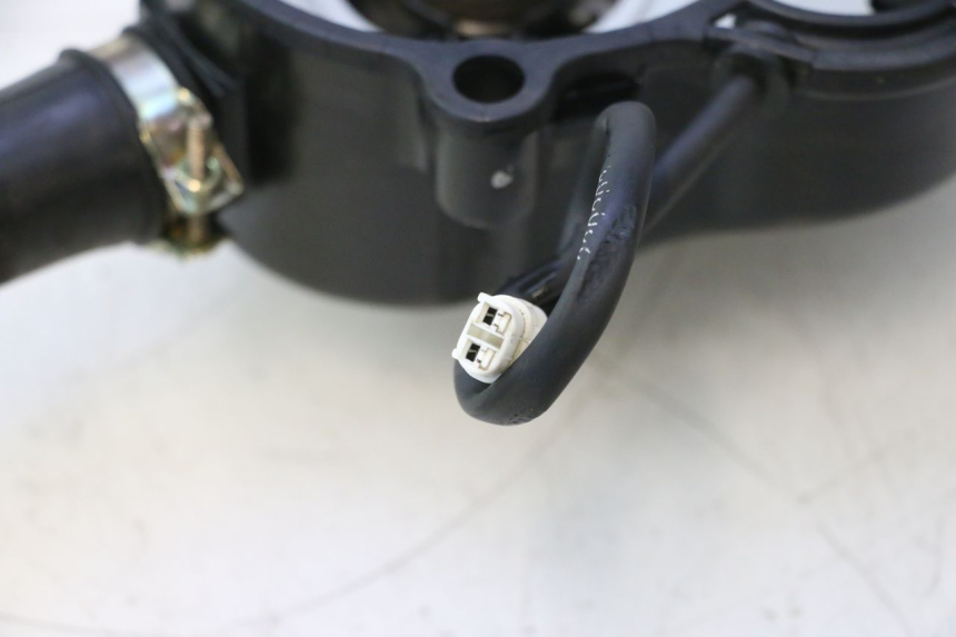 photo de TAPA VARIADOR PEUGEOT KISBEE 4T 50 (2023 - 2026) - Vista general del producto