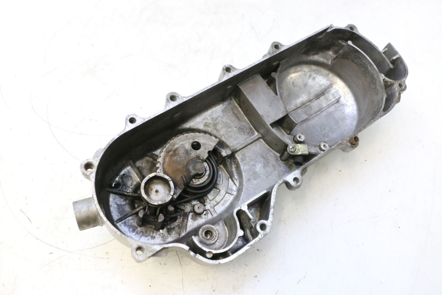 photo de CUBIERTA DEL VARIADOR PEUGEOT KISBEE 4T 50 (2010 - 2017) - Primer plano técnico