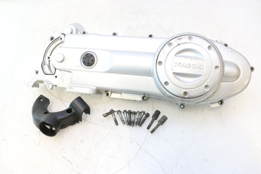 photo de TAPA VARIADOR PIAGGIO LIBERTY IGET 4T 50 (2021 - 2025) - Detalle de la pieza