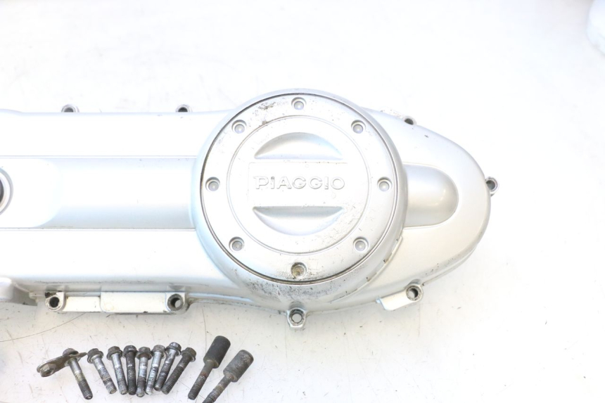 photo de TAPA VARIADOR PIAGGIO LIBERTY IGET 4T 50 (2021 - 2025) - Otra perspectiva