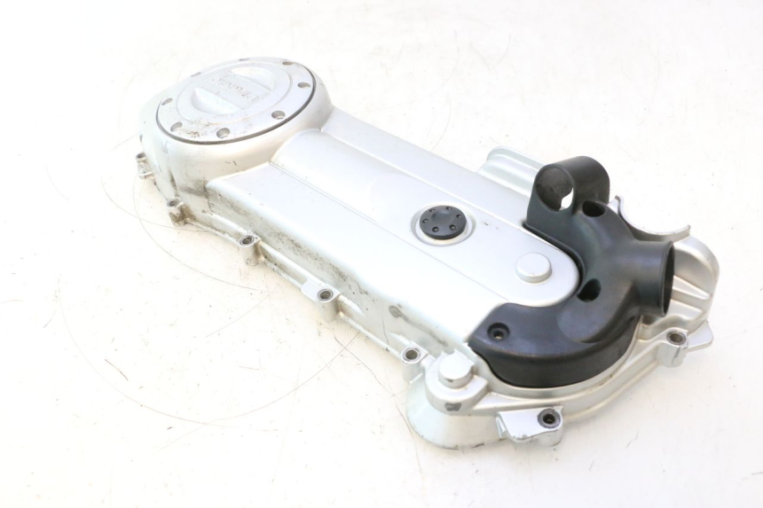 photo de TAPA VARIADOR PIAGGIO LIBERTY IGET 4T 50 (2021 - 2025) - Detalles de los puntos de fijación