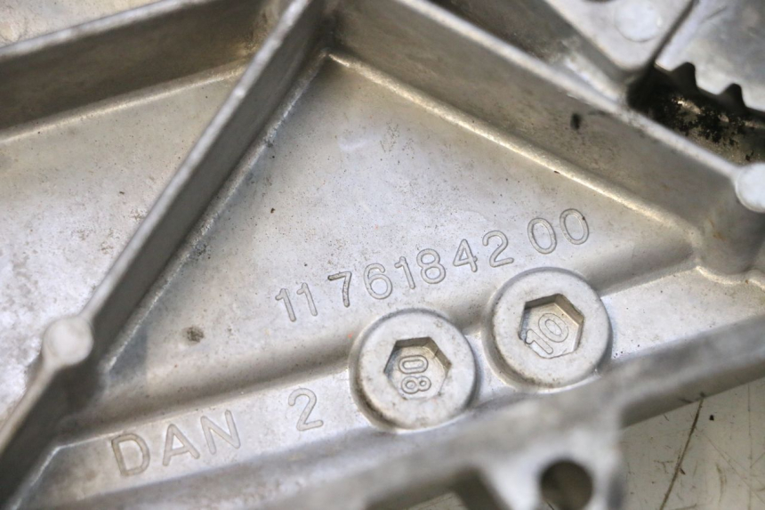 photo de CUBIERTA DEL VARIADOR PEUGEOT LUDIX 50 (2005 - 2007) - Detalle de la pieza
