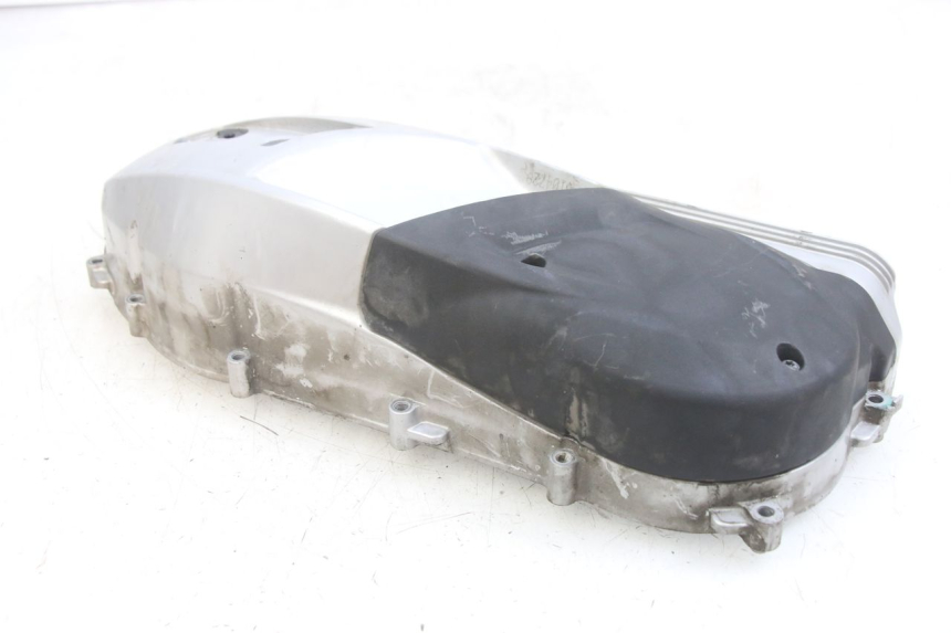 photo de CUBIERTA DEL VARIADOR PIAGGIO MEDLEY 125 (2016 - 2023) - Primer plano técnico