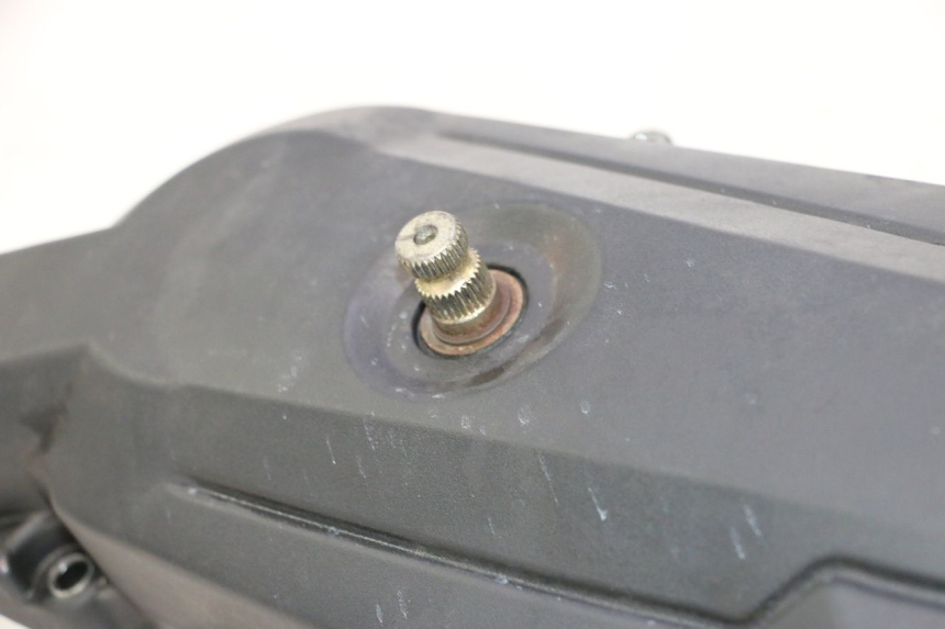 photo de TAPA VARIADOR SYM MIO 50 (2005 - 2010) - Otra vista del artículo