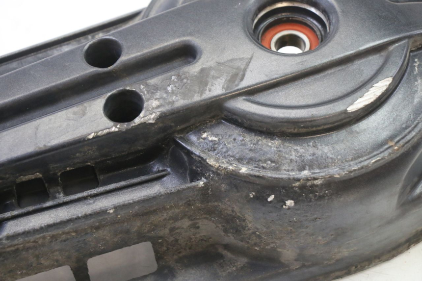 photo de TAPA VARIADOR PIAGGIO MP3 500 (2014 - 2017) - Primer plano técnico