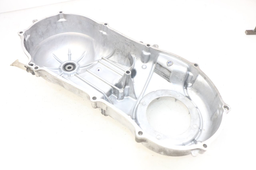 photo de CUBIERTA DEL VARIADOR YAMAHA N-MAX NMAX 125 (2017 - 2020) - Otra perspectiva