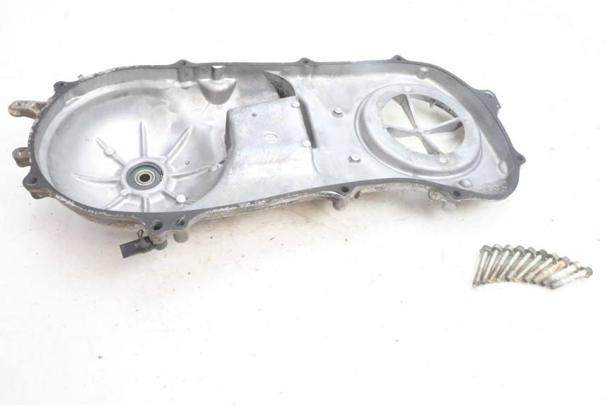 photo de TAPA VARIADOR YAMAHA N-MAX NMAX 125 (2021 - 2024) - Primer plano técnico