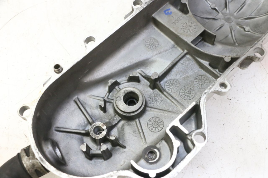 photo de TAPA VARIADOR KYMCO LIKE 4T 50 (2019 - 2025) - Zoom estado de uso