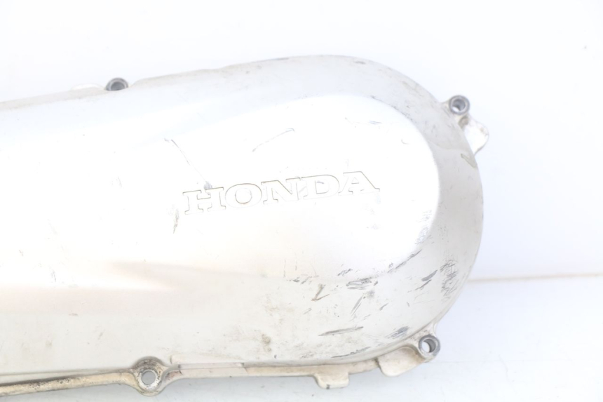 photo de CUBIERTA DEL VARIADOR HONDA NHX LEAD 110 (2008 - 2010) - Detalles de los puntos de fijación