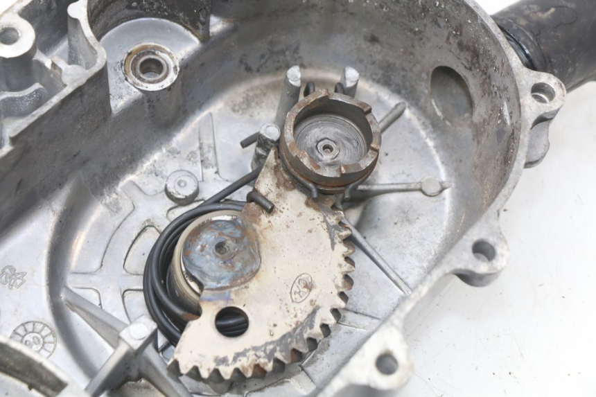 photo de CUBIERTA DEL VARIADOR JM MOTORS OLDIES 4T 50 (2010 - 2020) - Otra perspectiva