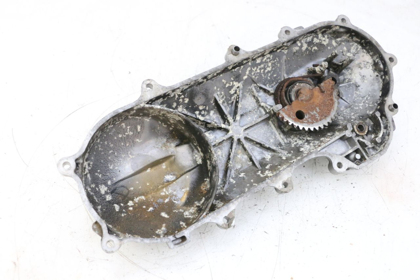 photo de TAPA VARIADOR SYM ORBIT 2 50 (2008 - 2014) - Detalles de los puntos de fijación