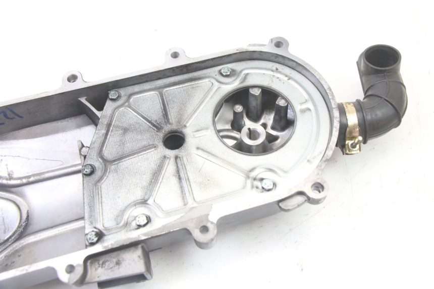 photo de TAPA VARIADOR SYM ORBIT III 3 4T 50 (2021 - 2025) - Detalles de los puntos de fijación