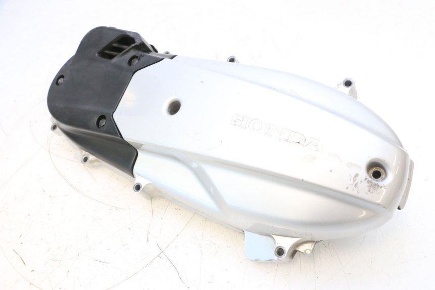 photo de TAPA VARIADOR HONDA PCX (JF57/JF64) 125 (2014 - 2018) - Primer plano de alta resolución