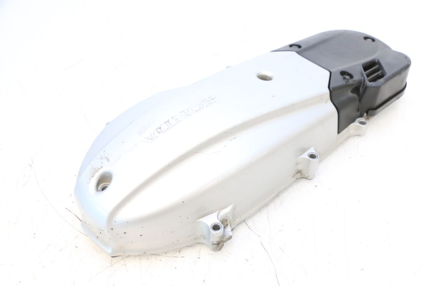 photo de TAPA VARIADOR HONDA PCX (JF57/JF64) 125 (2014 - 2018) - Detalles de los puntos de fijación