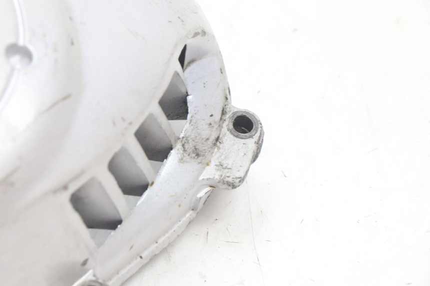 photo de TAPA VARIADOR GILERA RUNNER SP 50 (2002 - 2004) - Detalles de los puntos de fijación