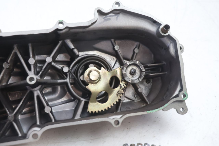 photo de CUBIERTA DEL VARIADOR KEEWAY RY6 2T 50 (2011 - 2019) - Marcados y referencias originales