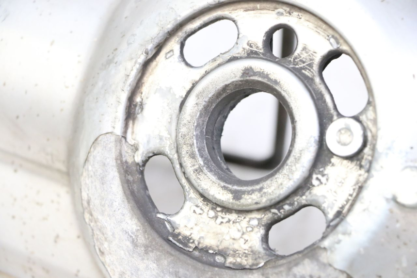 photo de CUBIERTA DEL VARIADOR PEUGEOT SATELIS 125 (2010 - 2012) - Zoom sobre los componentes