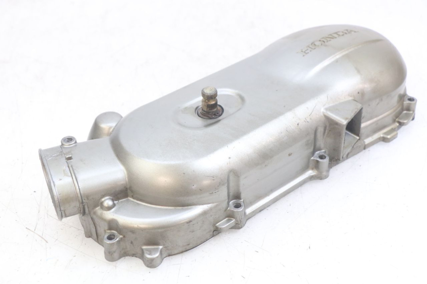 photo de CUBIERTA DEL VARIADOR HONDA SCV LEAD 100 (2003 - 2007) - Detalles de los puntos de fijación