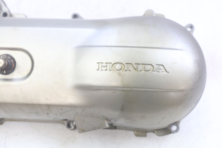 photo de CUBIERTA DEL VARIADOR HONDA SCV LEAD 100 (2003 - 2007) - Estado de la superficie y material