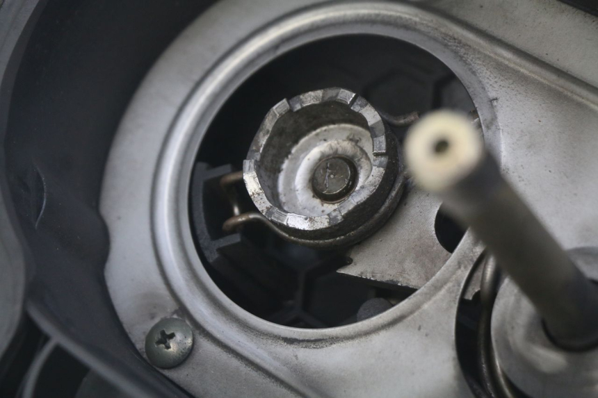 photo de CUBIERTA DEL VARIADOR KYMCO SENTO 100 (2008 - 2013) - Zoom estado de uso