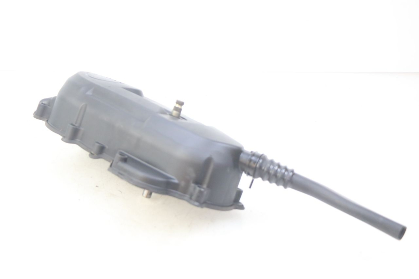 photo de CUBIERTA DEL VARIADOR KYMCO SENTO 100 (2008 - 2013) - Primer plano técnico