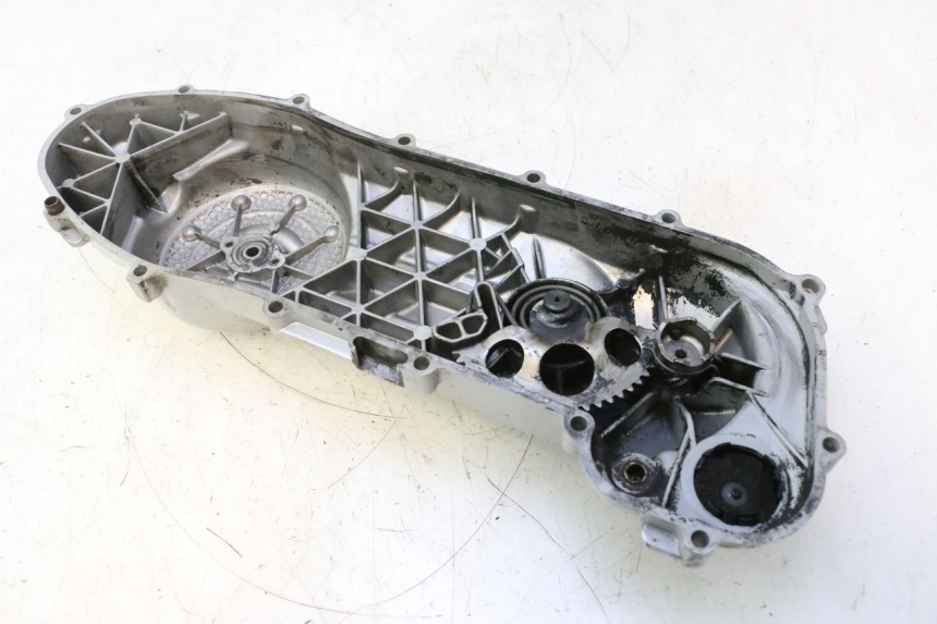 photo de CUBIERTA DEL VARIADOR APRILIA SR 2T 50 (2012 - 2017) - Detalle de la pieza