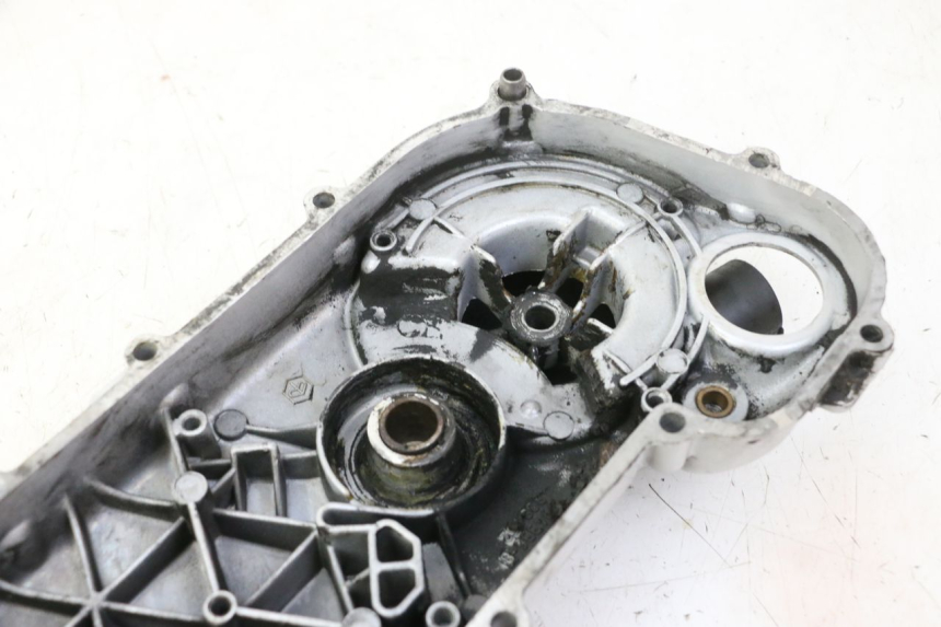 photo de TAPA VARIADOR APRILIA SR R 2T LC 50 (2018 - 2021) - Detalle de la pieza