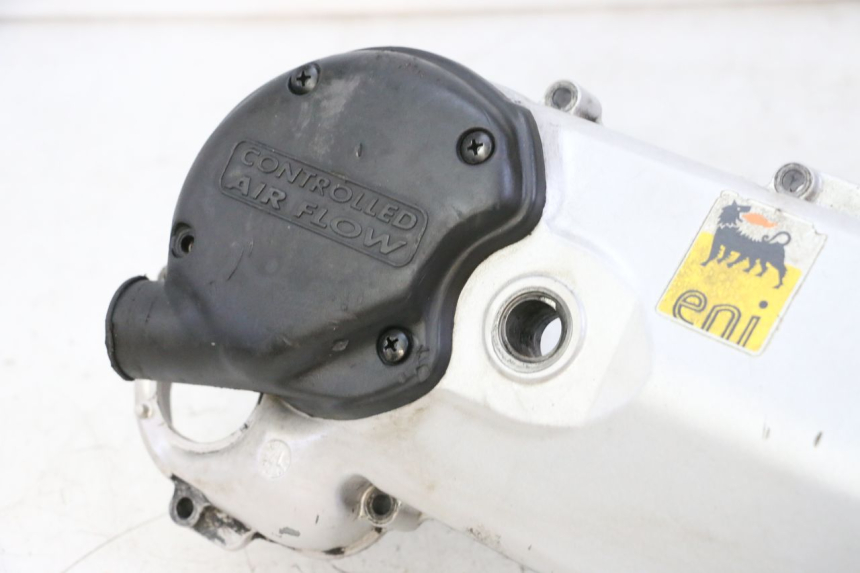 photo de TAPA VARIADOR APRILIA SR R 2T LC 50 (2018 - 2021) - Recambio usado revisado