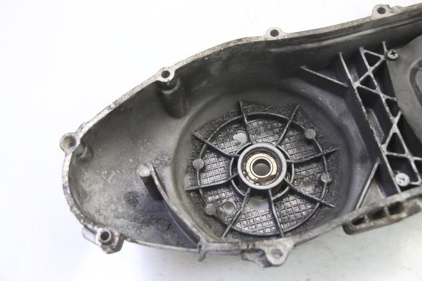 photo de TAPA VARIADOR PIAGGIO SUPER LX 125 (2000 - 2003) - Características distintivas