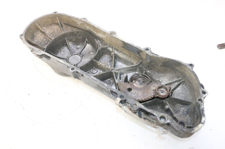 photo de CUBIERTA DEL VARIADOR PEUGEOT TKR TREKKER FURIOUS 50 (2005 - 2014) - Primer plano técnico
