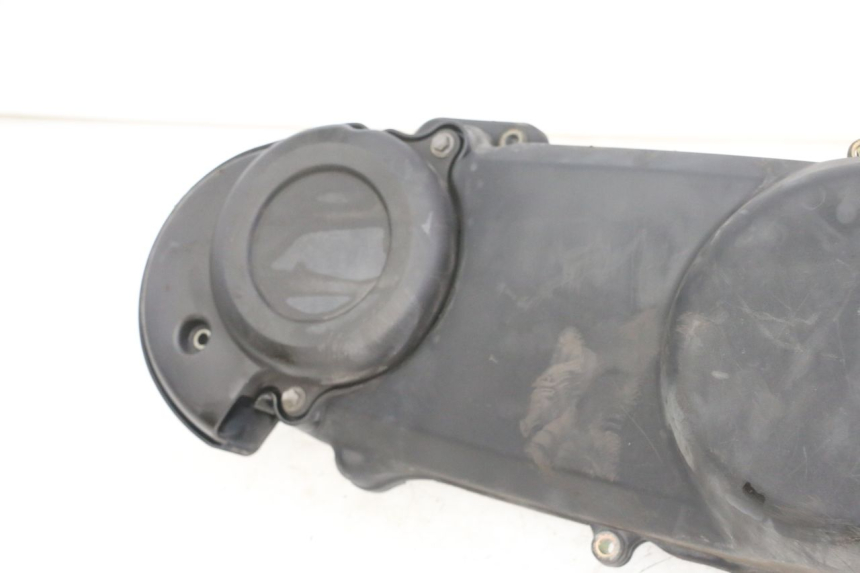 photo de CUBIERTA DEL VARIADOR SUZUKI UH BURGMAN 125 (2002 - 2006) - Detalles de los puntos de fijación