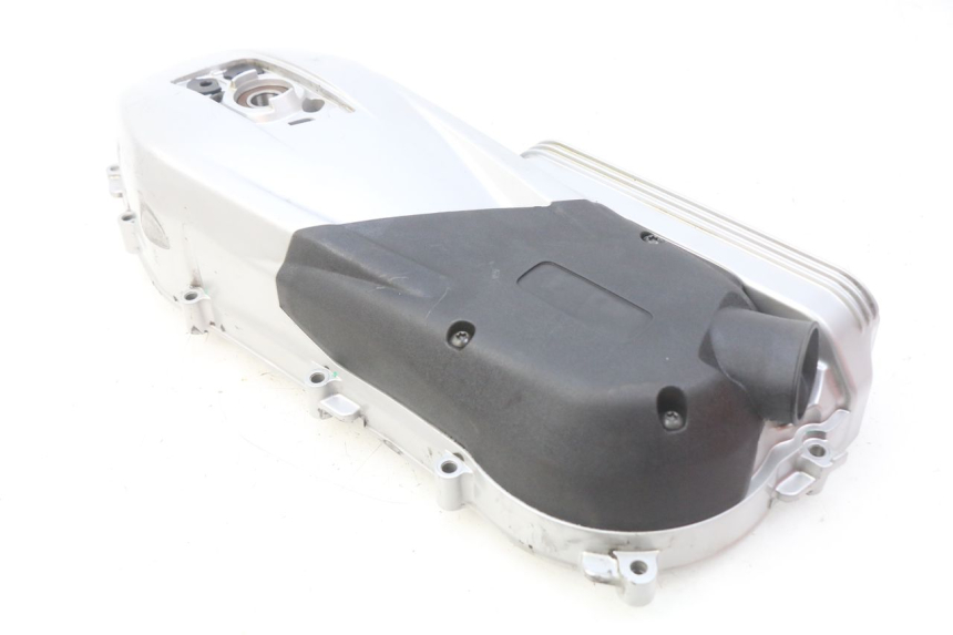 photo de CUBIERTA DEL VARIADOR PIAGGIO VESPA GTS IGET ABS 125 (2017 - 2023) - Otra vista del artículo