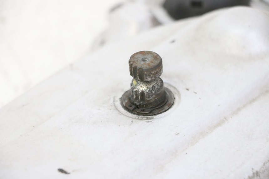 photo de CUBIERTA DEL VARIADOR PIAGGIO VESPA S 2T 50 (2007 - 2014) - Detalles de los puntos de fijación