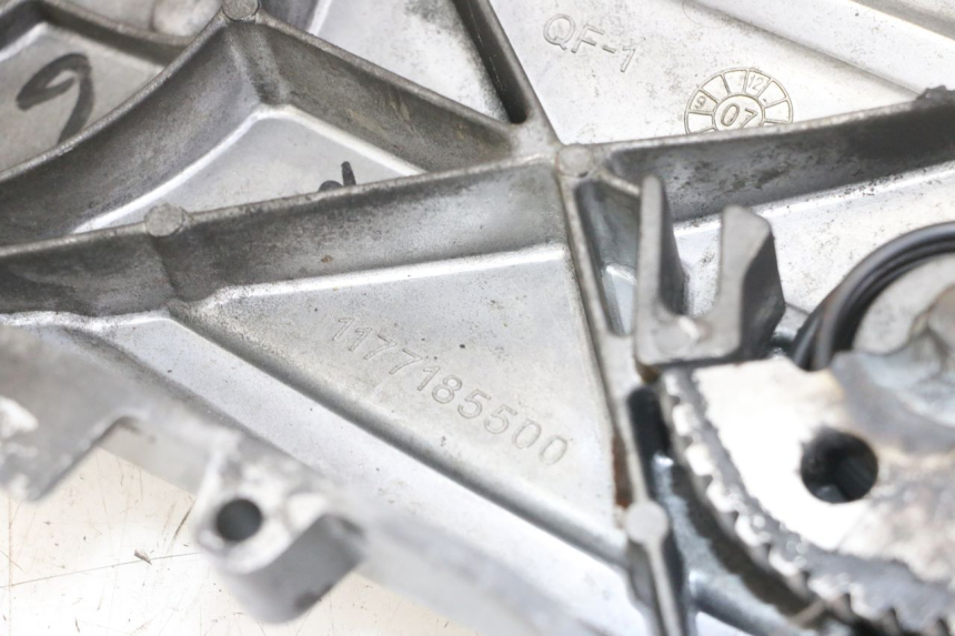 photo de CUBIERTA DEL VARIADOR PEUGEOT VIVACITY NEW 2T 50 (2008 - 2017) - Zoom estado de uso