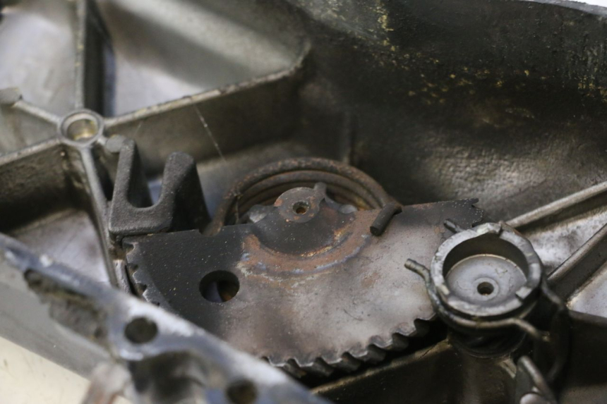 photo de CUBIERTA DEL VARIADOR PEUGEOT VIVACITY 50 (2004 - 2009) - Zoom estado de uso
