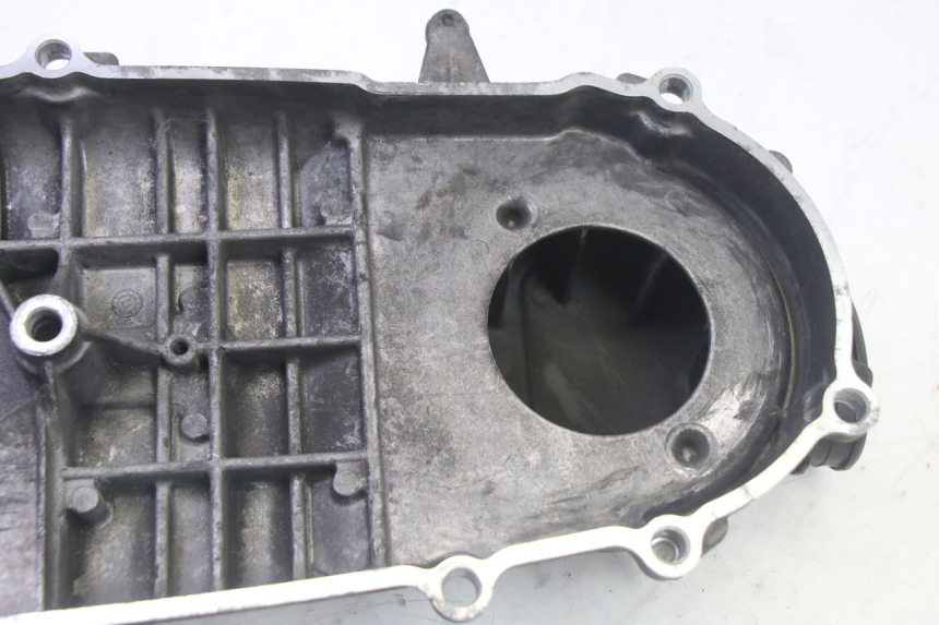 photo de CUBIERTA DEL VARIADOR YAMAHA XMAX X-MAX 125 (2006 - 2009) - Detalle de la pieza