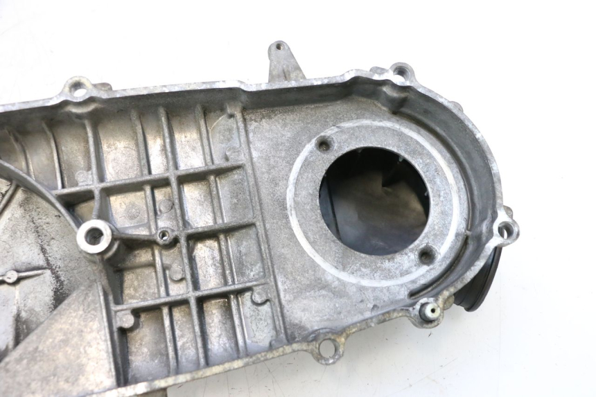 photo de CUBIERTA DEL VARIADOR YAMAHA X-MAX XMAX 125 (2010 - 2013) - Detalles de los puntos de fijación