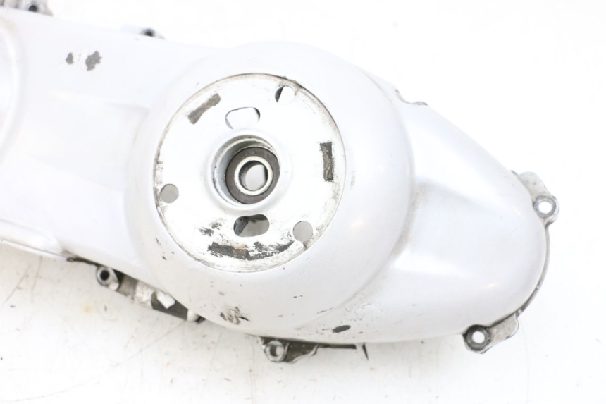 photo de CUBIERTA DEL VARIADOR PIAGGIO X8 125 (2004 - 2007) - Inspección visual detallada