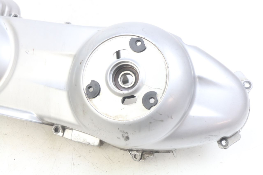 photo de CUBIERTA DEL VARIADOR PIAGGIO XEVO - X EVO 125 (2007 - 2017) - Detalles de los puntos de fijación