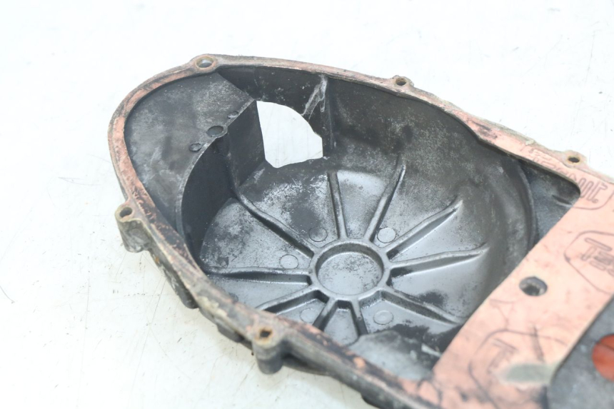 photo de CUBIERTA DEL VARIADOR YAMAHA YP MAJESTY 125 (1998 - 2001) - Otra perspectiva